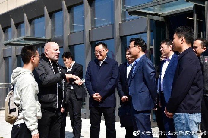 哪里可以找到专业的篮球防守训练课程_0